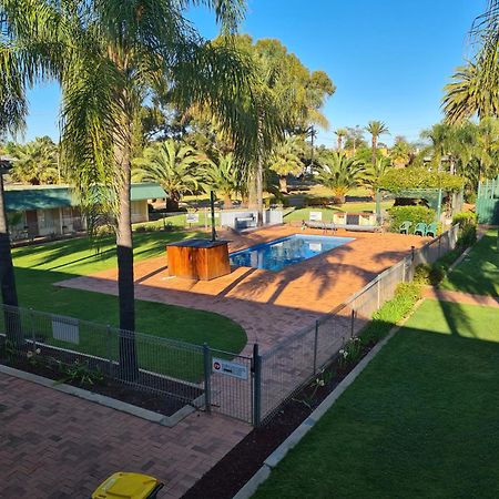 Motel Riverina Leeton Exterior foto