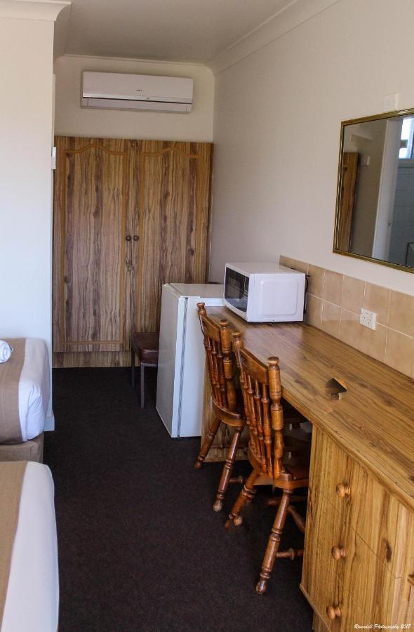 Motel Riverina Leeton Exterior foto