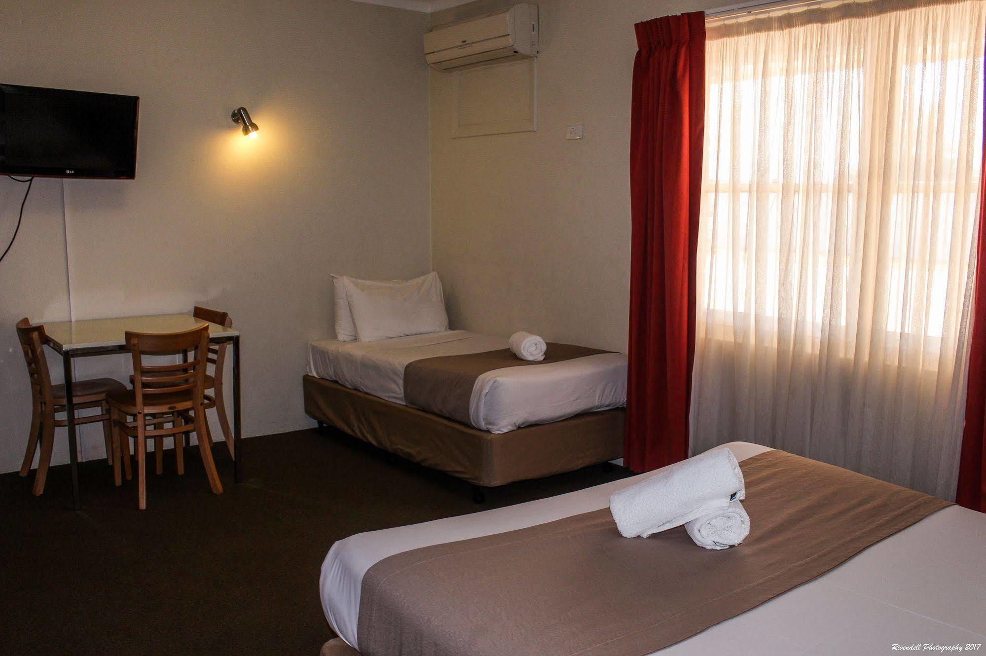 Motel Riverina Leeton Exterior foto